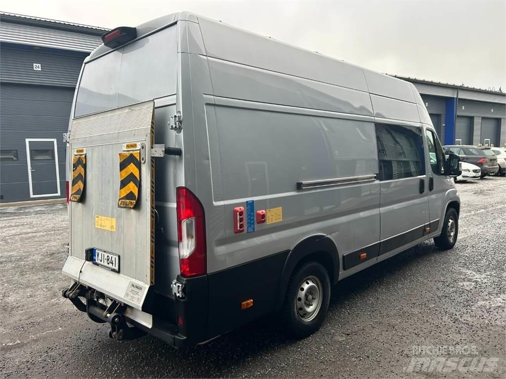 Fiat Ducato Dostavna vozila / kombiji