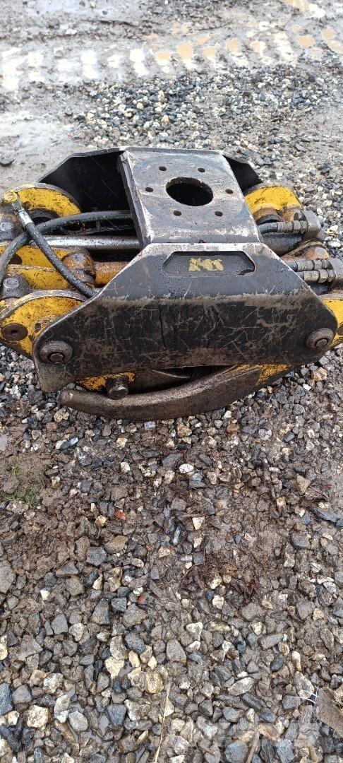  Grippen risukoura Grajferi