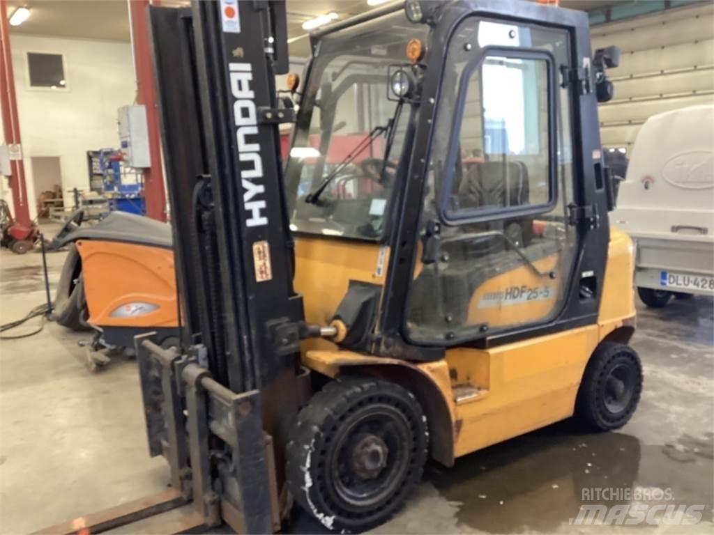 Hyundai HDE 25 E Dizelski viljuškari