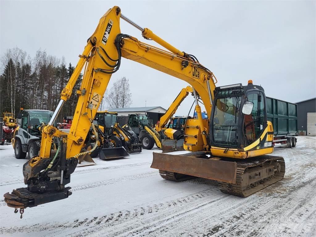 JCB JZ 140 Bageri guseničari