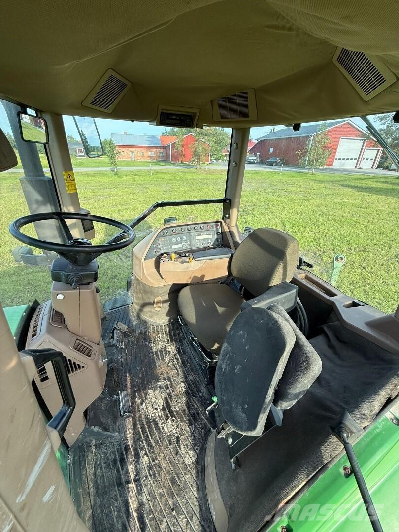 John Deere 8400T Traktori