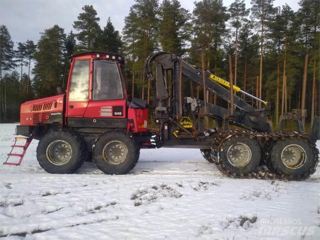 Komatsu 845 Forvarderi
