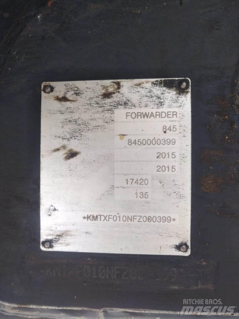 Komatsu 845 Forvarderi