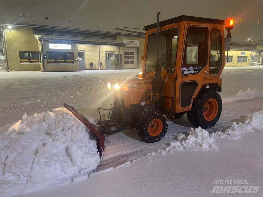 Kubota B 1700 4*4 Ostale industrijske mašine