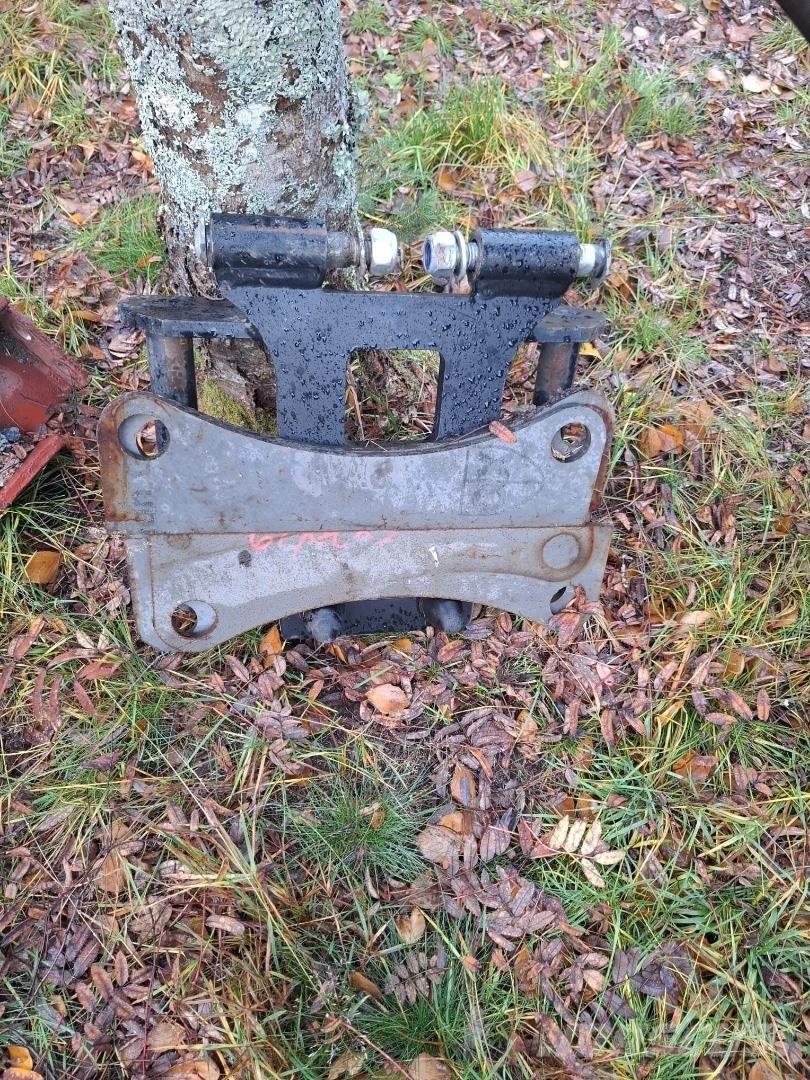 Lännen 880S Rovokopači