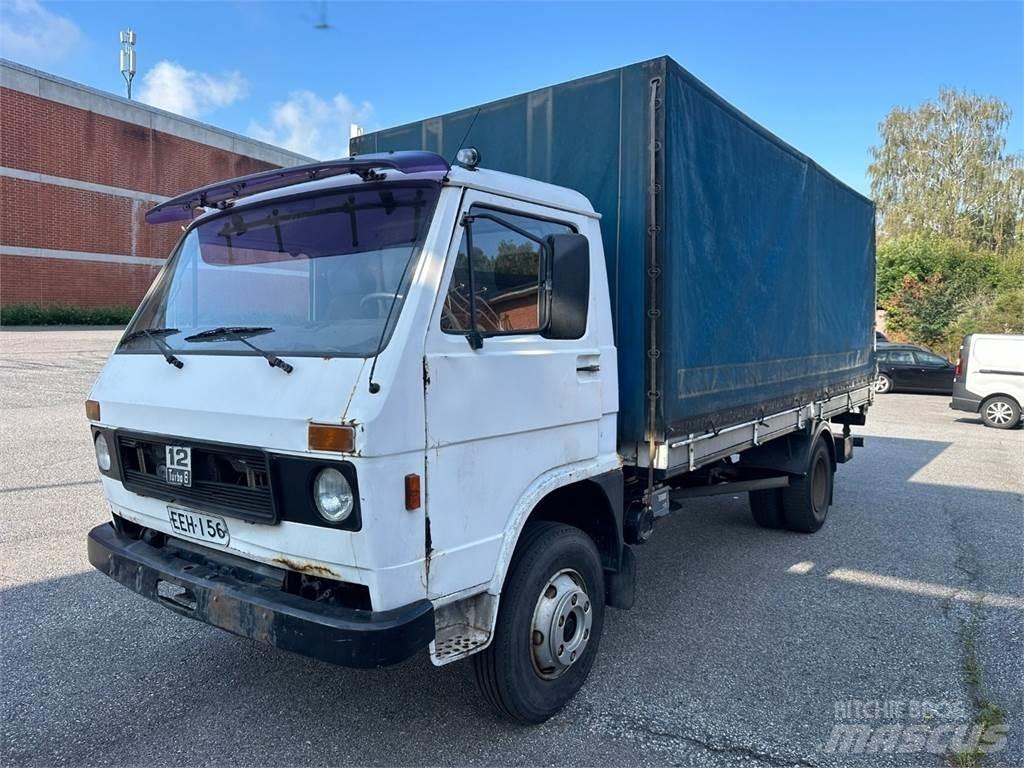 MAN Vw 9.136 Kamioni sa ciradom