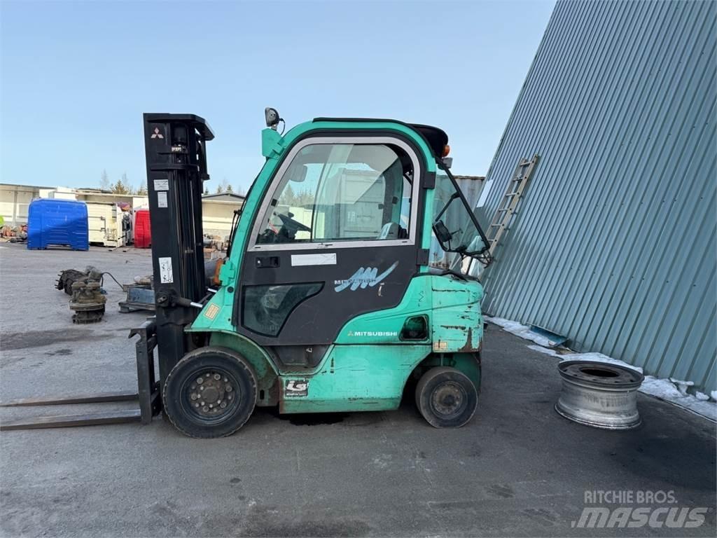 Mitsubishi FD20N Dizelski viljuškari