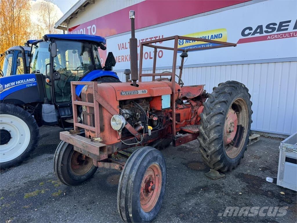 Nuffield 460 Traktori