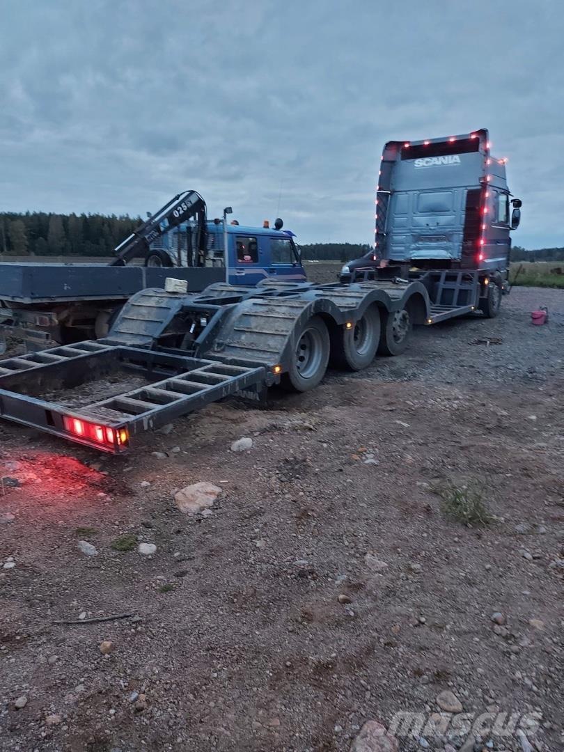 Scania 143H Kamioni za prevoz šumarskih mašina