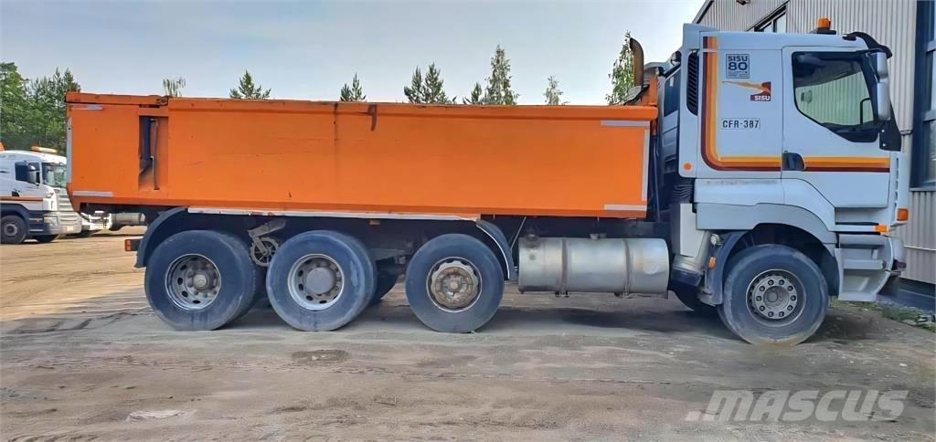 Sisu E12 8X2 Kiperi kamioni