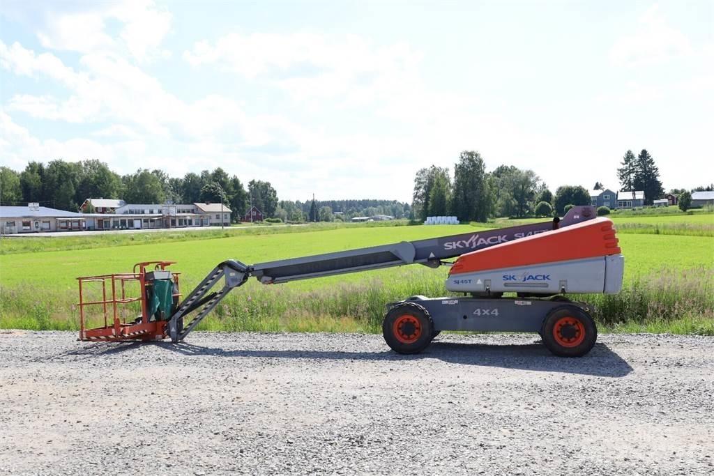 SkyJack SJ 45T Jarbolne penjajuće platforme