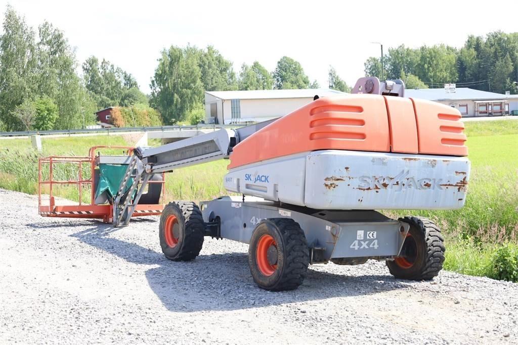 SkyJack SJ 45T Jarbolne penjajuće platforme