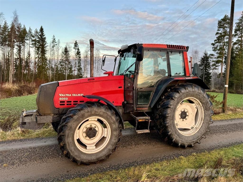 Valmet 8050 Traktori