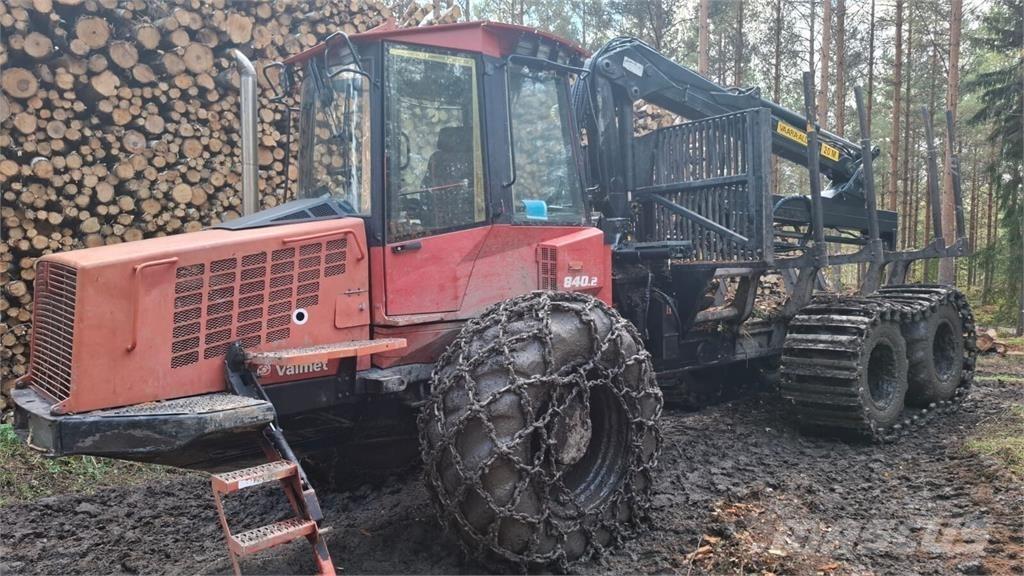 Valmet 840.2 Forvarderi