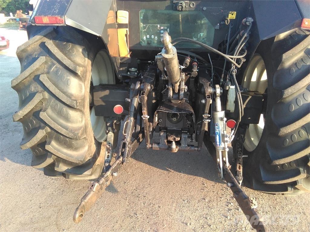 Valtra 6400 Traktori