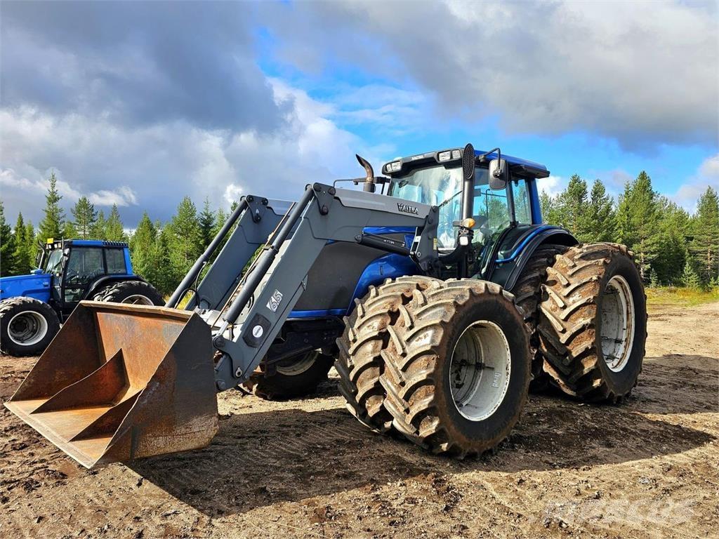 Valtra T191 Traktori