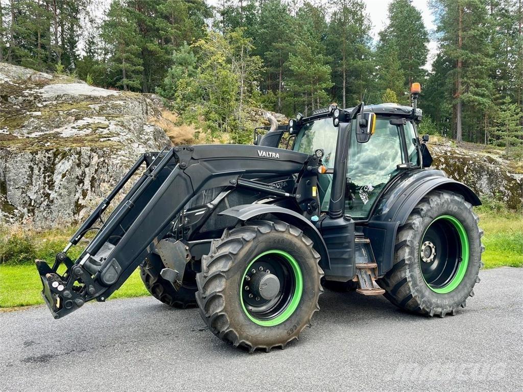 Valtra T234 Versu Traktori