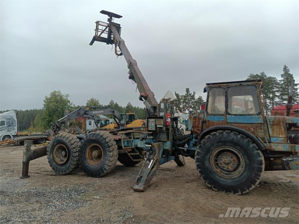 Volvo BM DR 860 Jarbolne penjajuće platforme