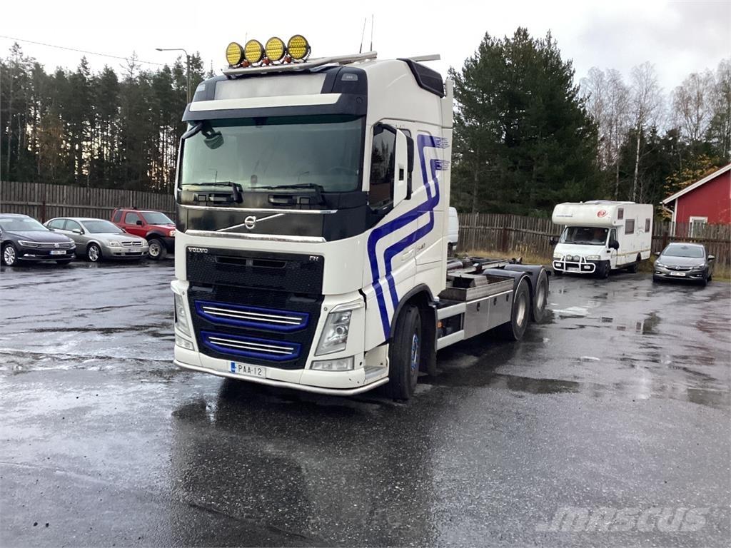 Volvo FH 540 Rol kiper kamioni sa kukom za podizanje tereta