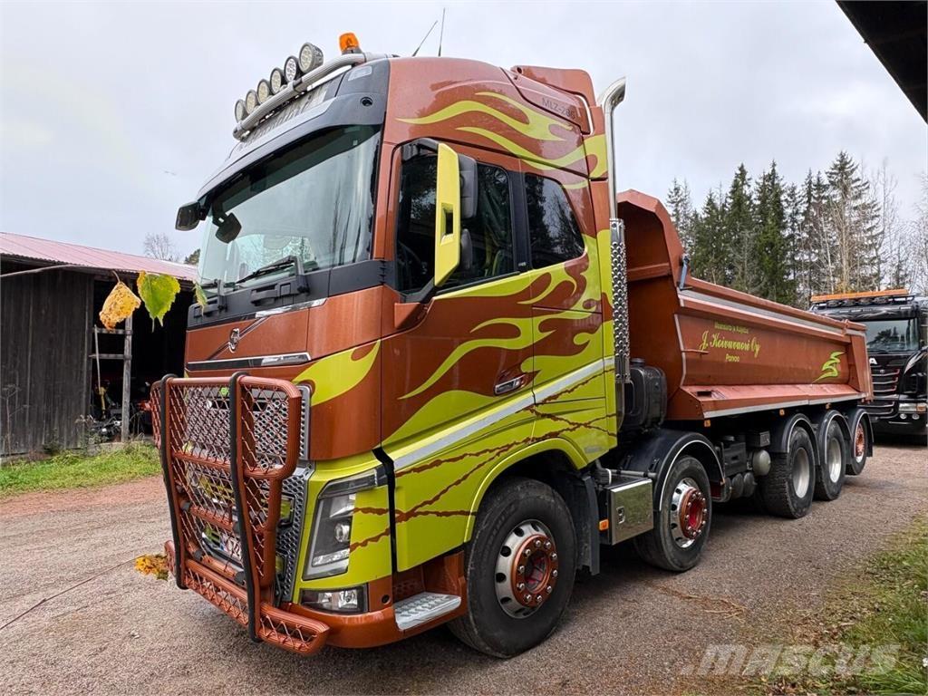 Volvo FH16 650 Kiperi kamioni