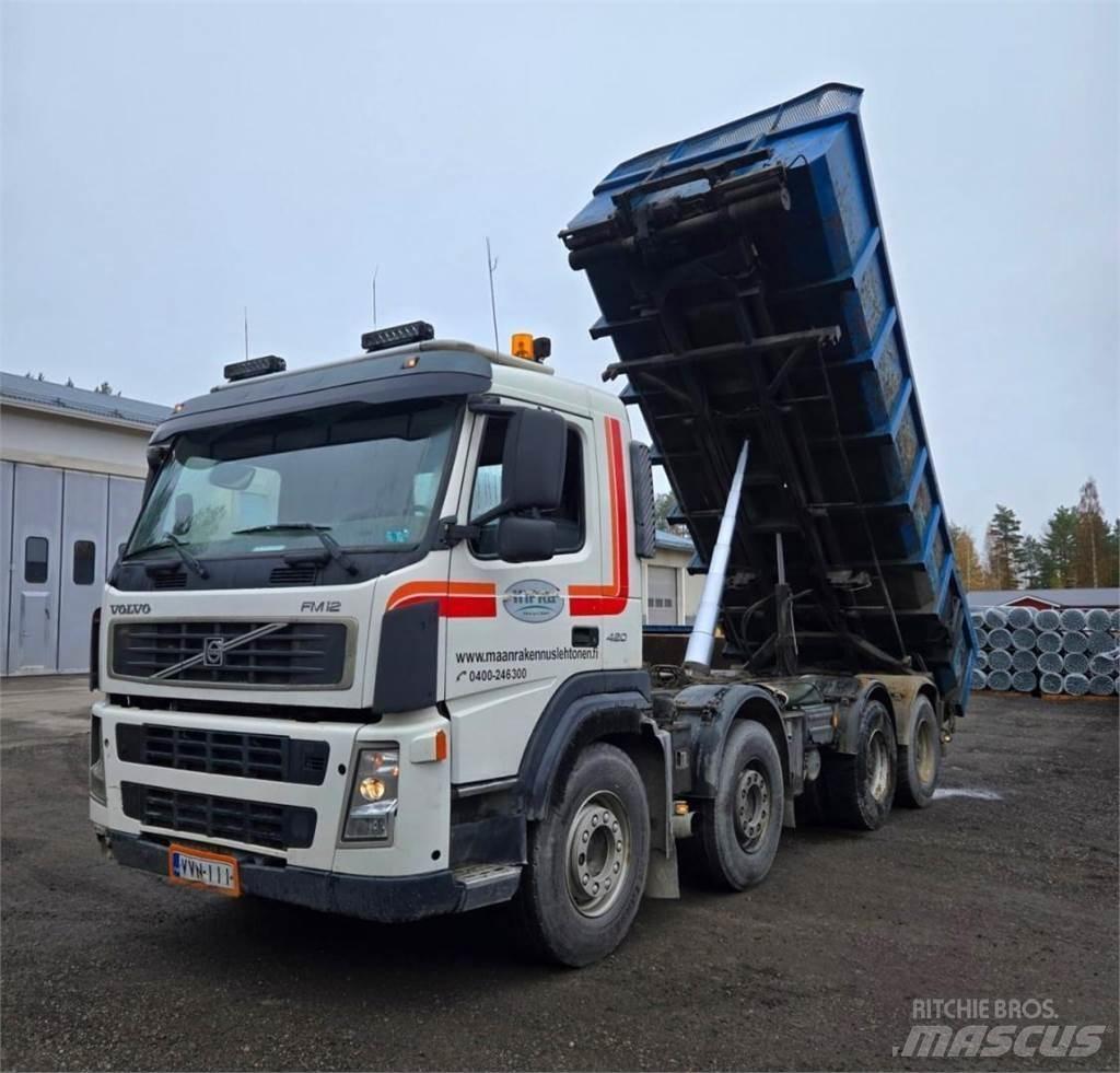 Volvo FM12 8X4 Rol kiper kamioni sa kukom za podizanje tereta