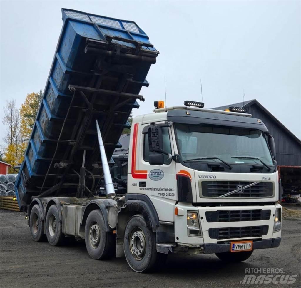Volvo FM12 8X4 Rol kiper kamioni sa kukom za podizanje tereta