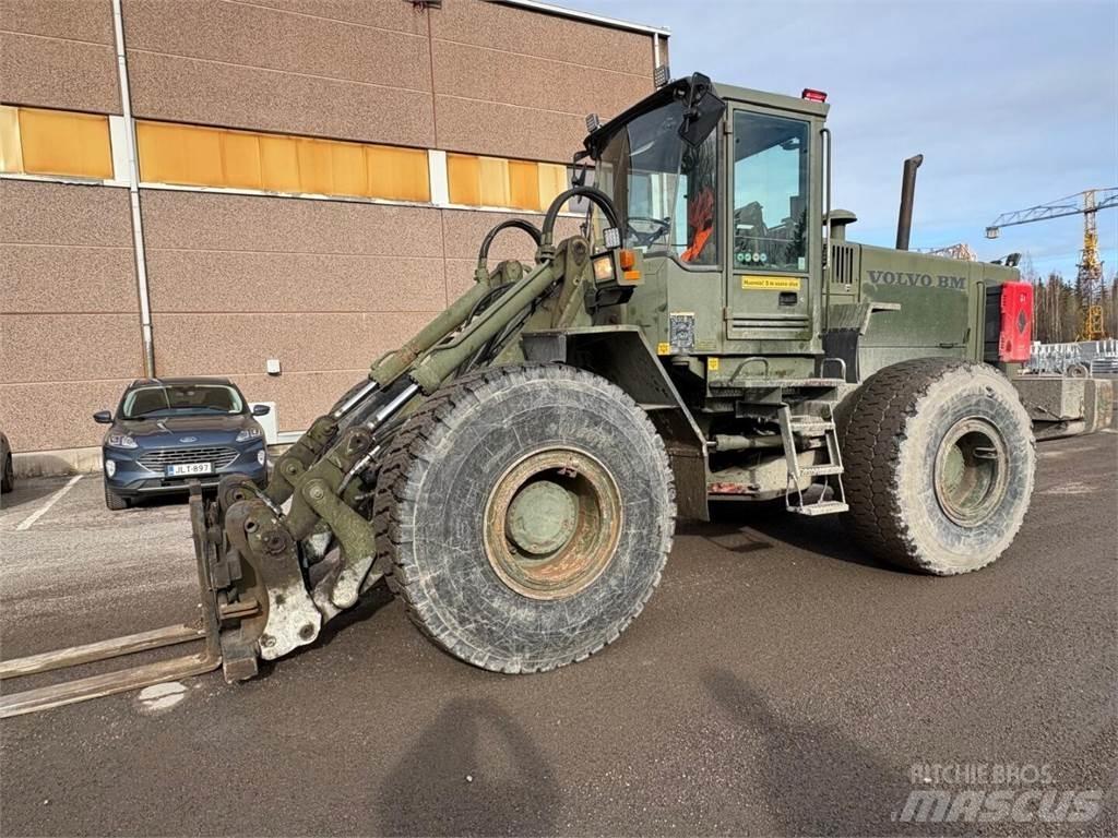 Volvo L 120 B Utovarivači na točkove