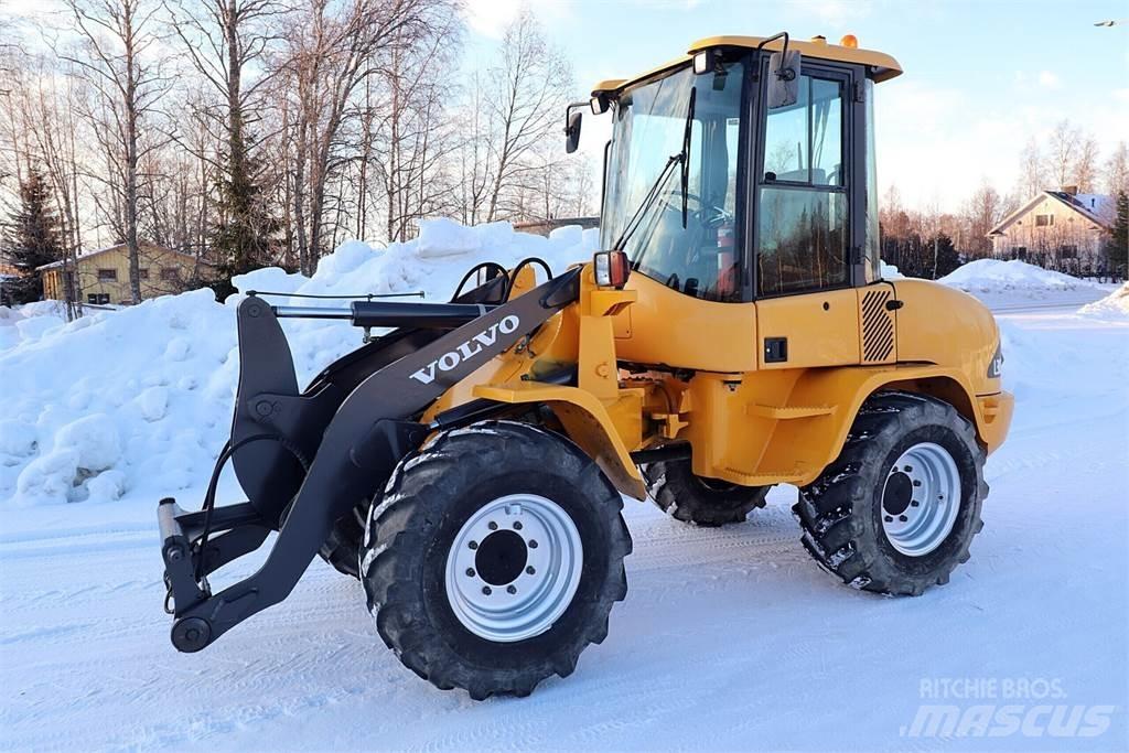 Volvo L30B Pro Utovarivači na točkove