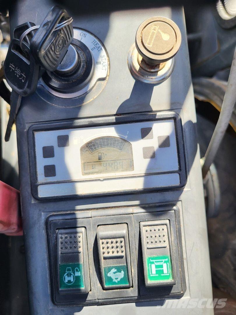 Yuchai YC 20-8 Mini bageri < 7t