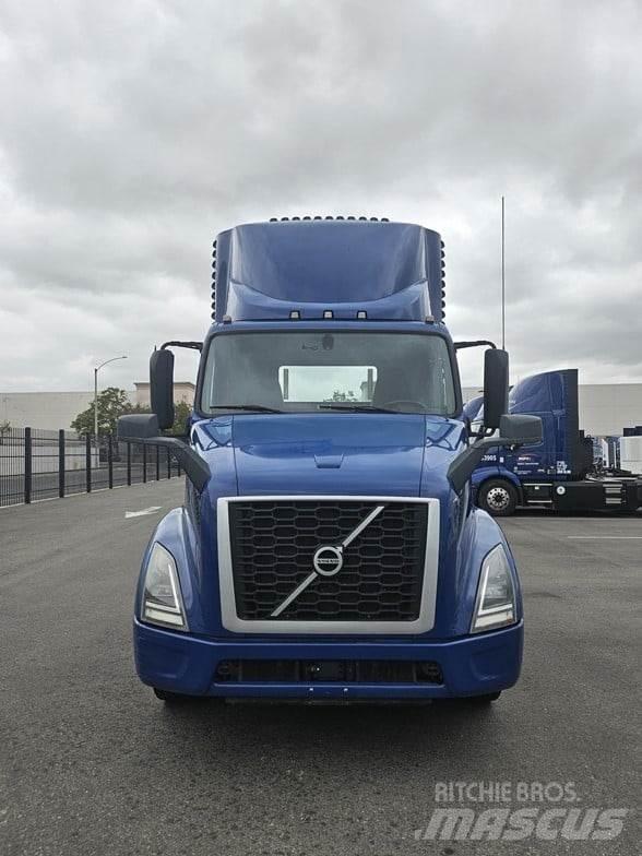 Volvo VNR64T300 Tegljači