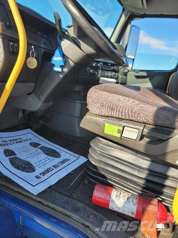 Volvo VNR64T300 Tegljači