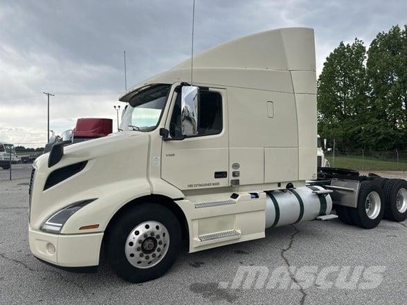 Volvo VNR64T640 Tegljači