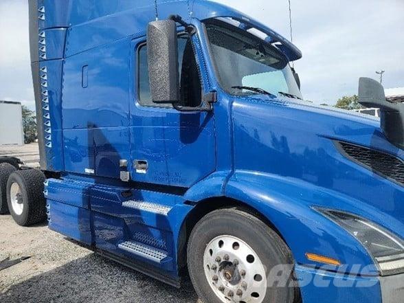 Volvo VNR64T640 Tegljači