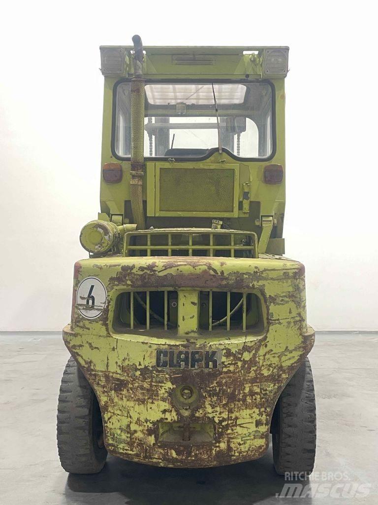 Clark C500-Y100PD Dizelski viljuškari