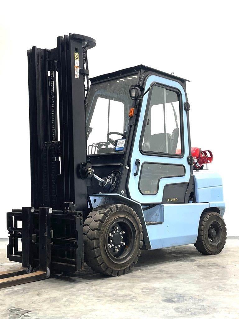 Hyster UT35P Plinski viljuškari