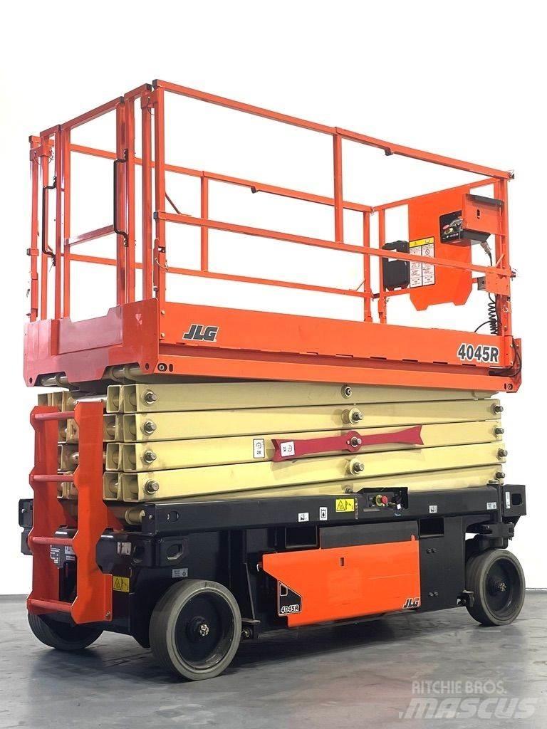JLG 4045R Makazaste platforme