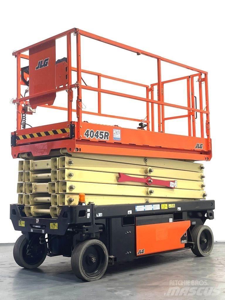 JLG 4045R Makazaste platforme