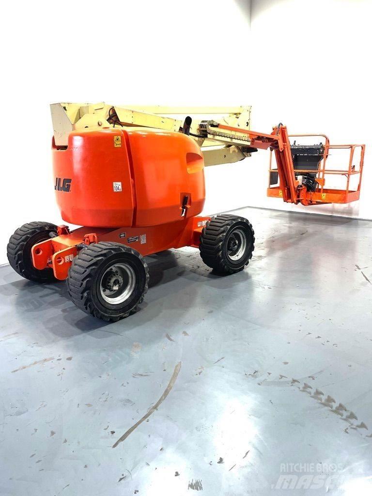 JLG 450AJ Zglobne podizne platforme