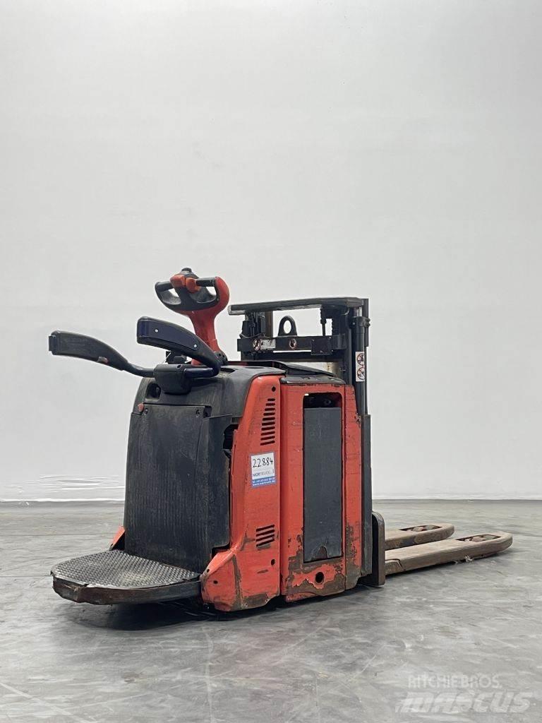 Linde D12AP-133 Ručni električni viljuškar