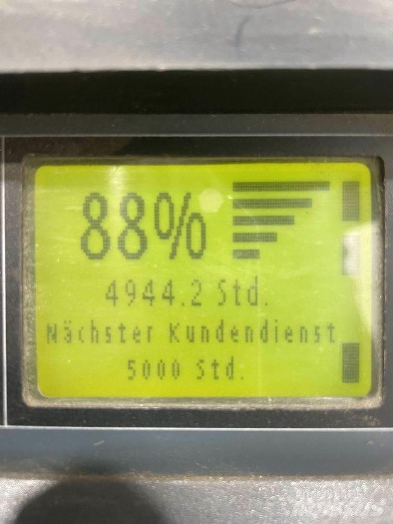 Linde D12HPSP-133 Ručni električni viljuškar