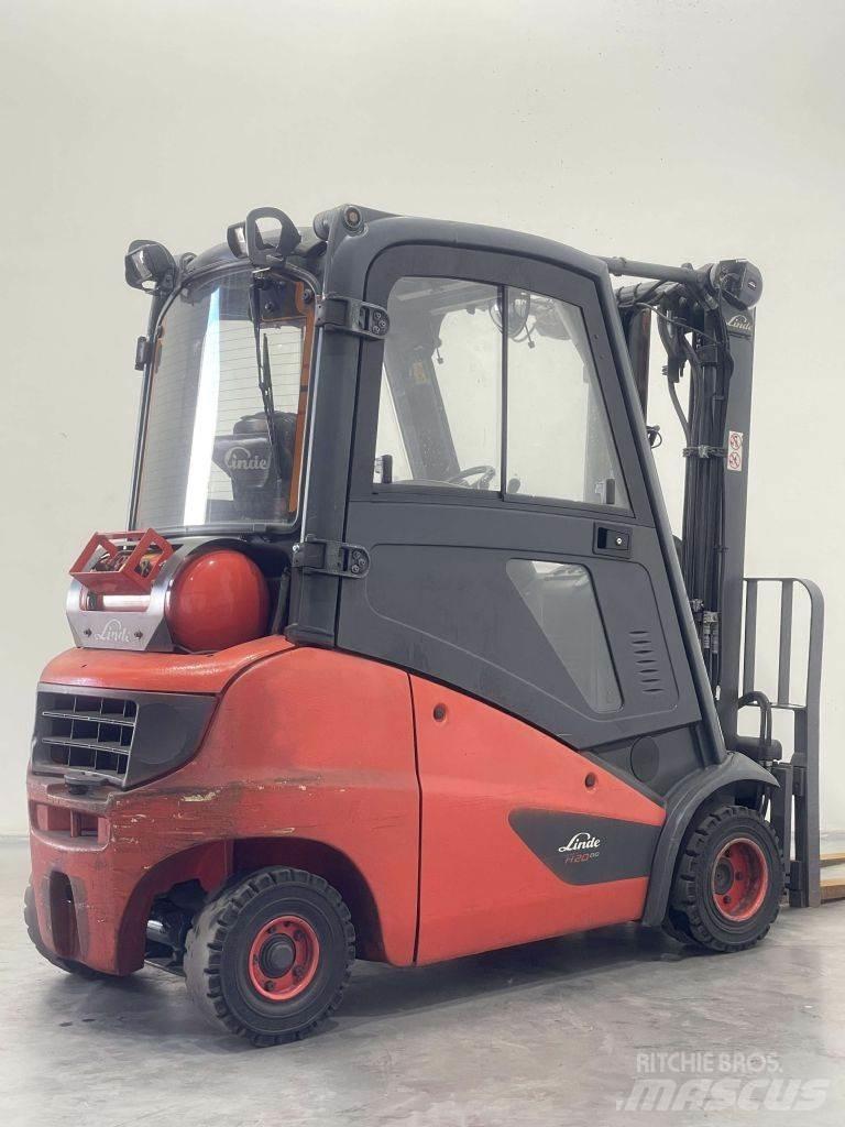 Linde H20T-01-391 Plinski viljuškari