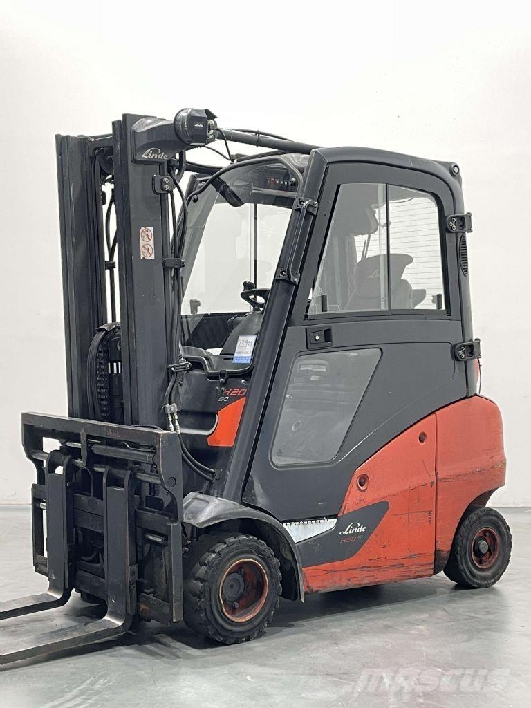 Linde H20T/600-01-391 Plinski viljuškari