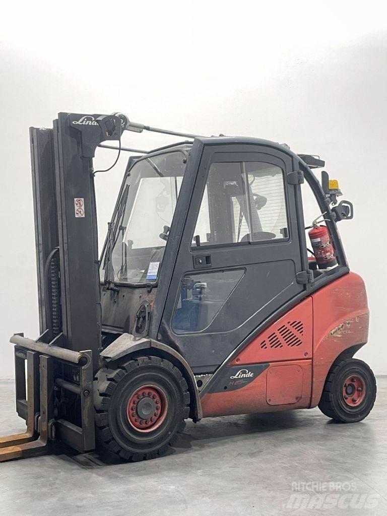 Linde H25D-02/600-393 Dizelski viljuškari