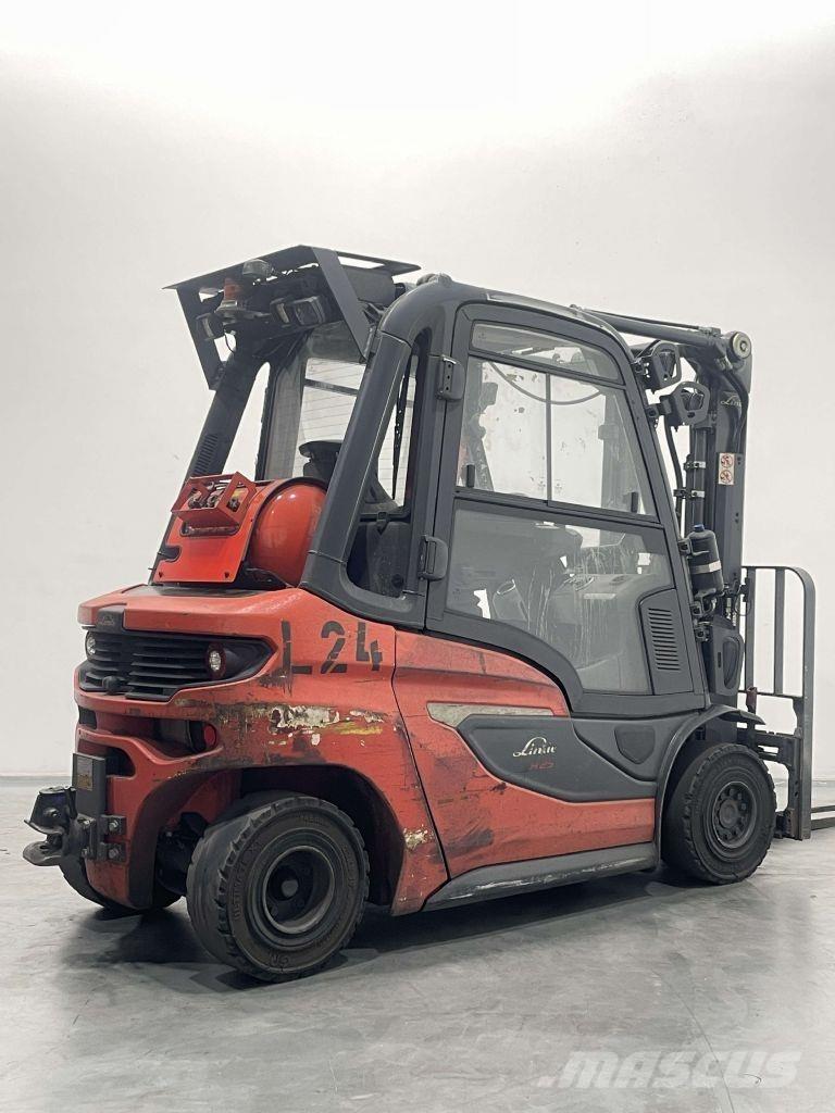 Linde H25T-01-1202 Plinski viljuškari