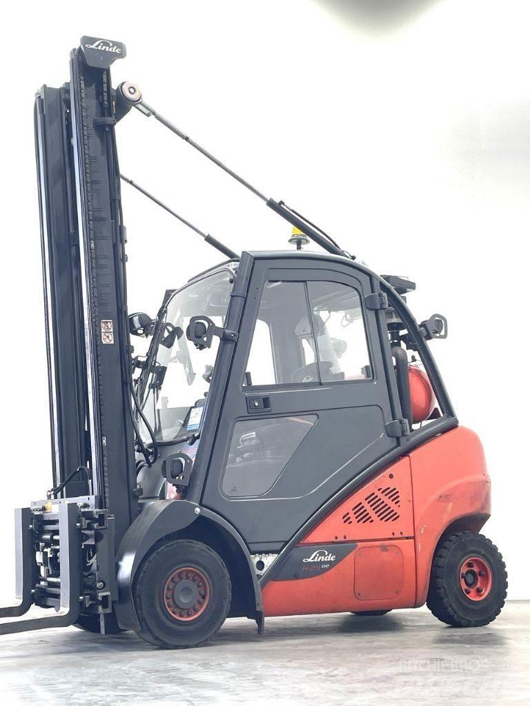 Linde H25T-02 EVO Plinski viljuškari