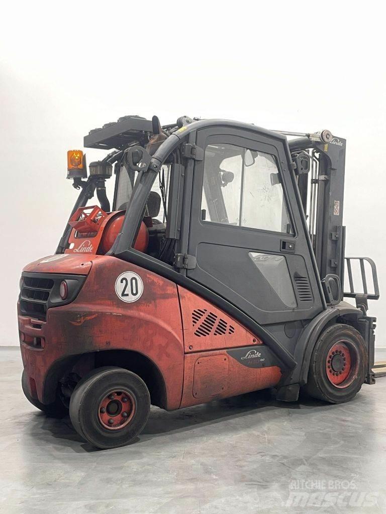Linde H30T-02-393 Plinski viljuškari