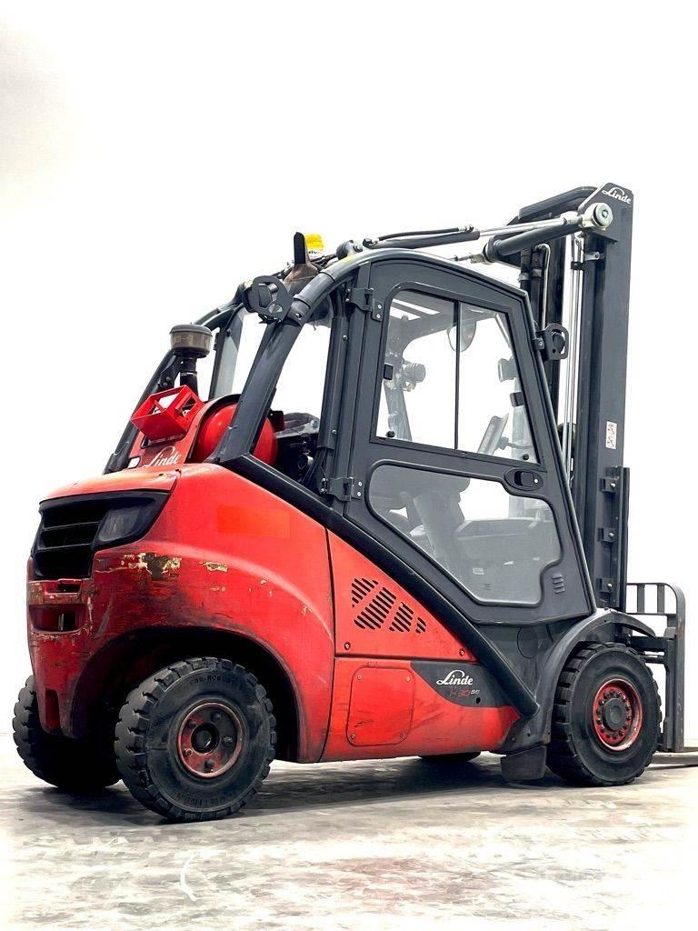 Linde H30T-393-EVO Plinski viljuškari