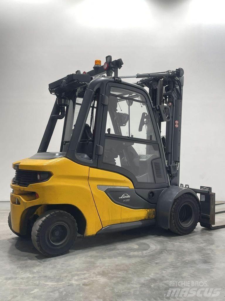Linde H35D-01-1202 Dizelski viljuškari