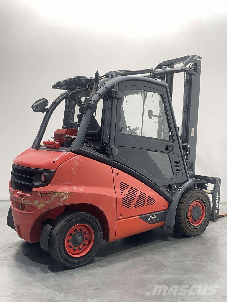 Linde H40D-02-394 Dizelski viljuškari