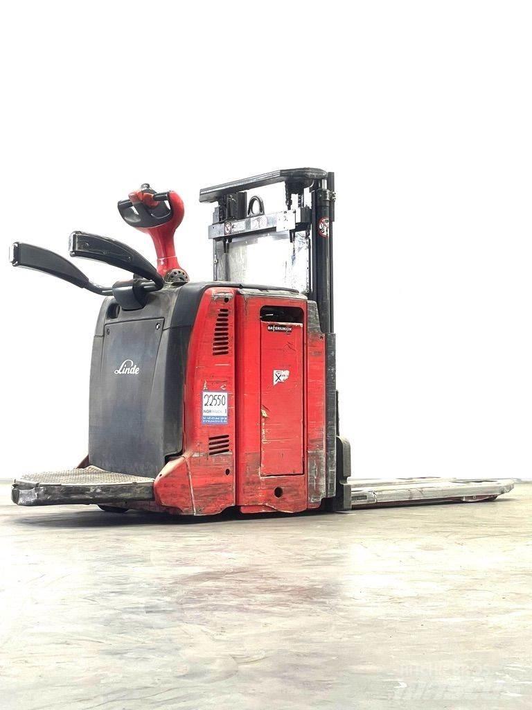 Linde L12LAP-133 Ručni električni viljuškar